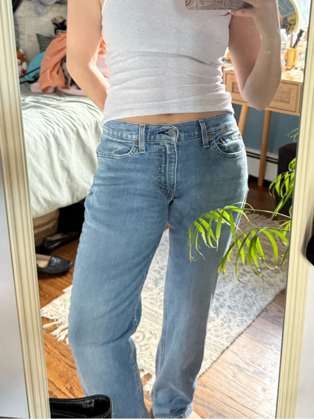 Vintage Levi’s Women’s Light Blue Straight-Leg Jeans
